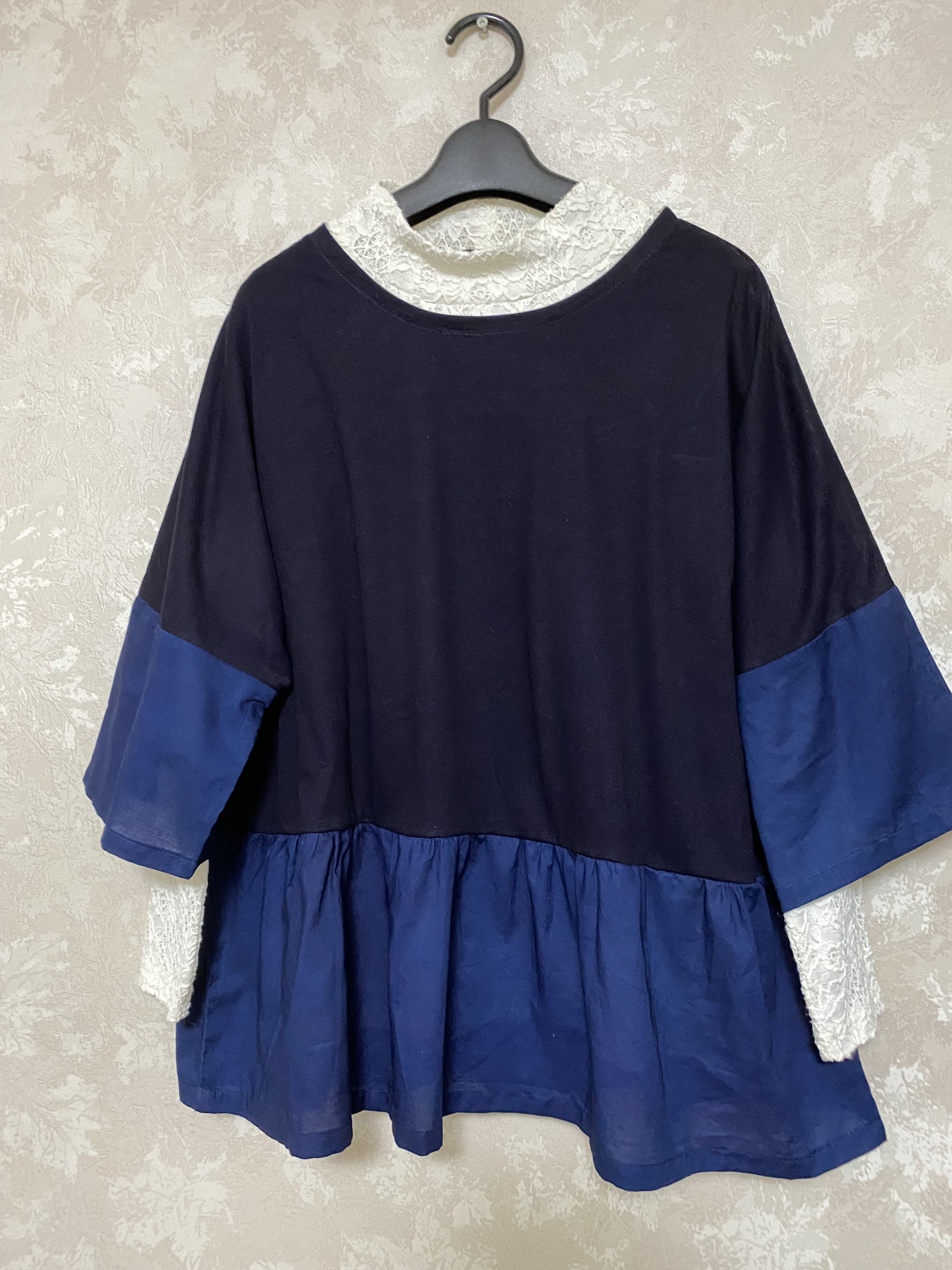 189藍染めチュニック(２種類の布、ギャザー、伸縮性、ゆったり、リラックス)