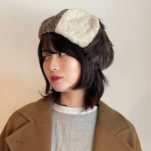 Vaqutaux ファー付きベレー帽 キノコちゃん ヴァクトー Vaqutaux ファー付きベレー帽 キノコちゃん ヴァクトー vaqutaux