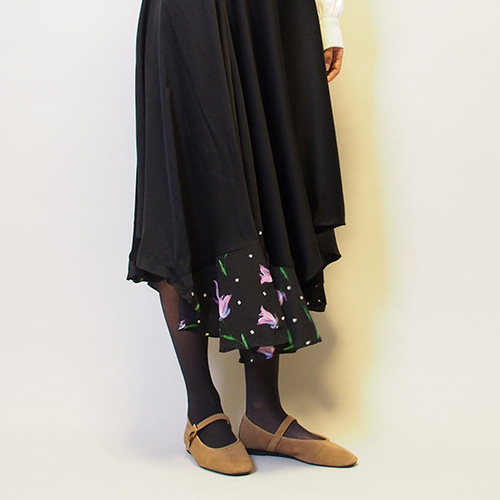数量限定秋の新作】シルク100％アシンメトリー フレアスカート  
