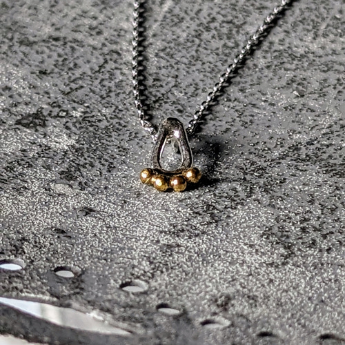 SV925 バイカラー つぶつぶドロップネックレス 大人のアクセサリー 