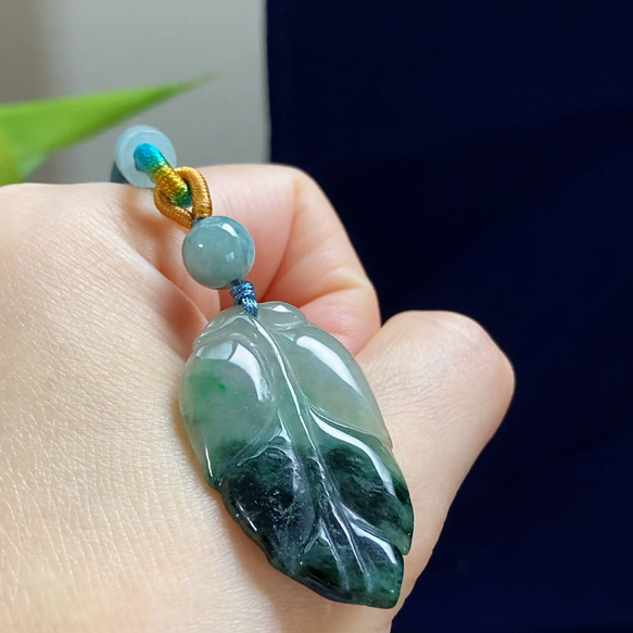 翡翠天然石翡翠ネックレスネックレス翡翠ペンダントペンダント本翡翠