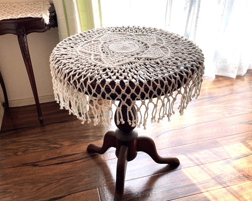 マクラメ編みテーブルクロス円形生成り色 その他インテリア雑貨 エツコ