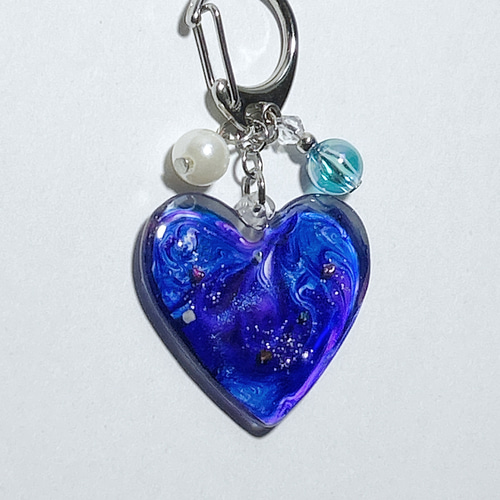 ハンドメイドチャームキーホルダーレジン紫陽花勿忘草ブルーシェル企画21