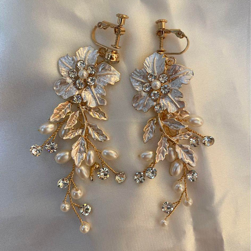 ヘッドドレス&イヤリング2点セット 花ゴールドウェディング 結婚式