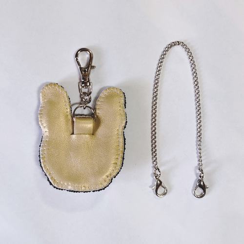 ブルボンキーホルダー 【SADECO】 リス 金色 切手 フレンチパブ