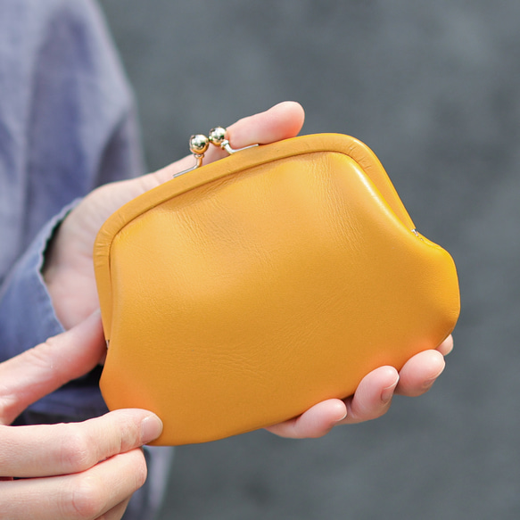 ワケありな逸品 送料無料 小さい財布 ミニマム 革巻き がま口 国産 オイルスムース 8枚目の画像