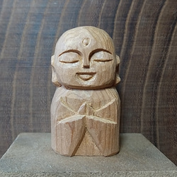 達磨和尚 銘 九峰刀 天然木台座付 古竹根彫 彫刻竹彫細工 達磨和尚 銘 九峰刀 天然木台座付 古竹根彫 彫刻竹彫細工 達磨和尚 銘