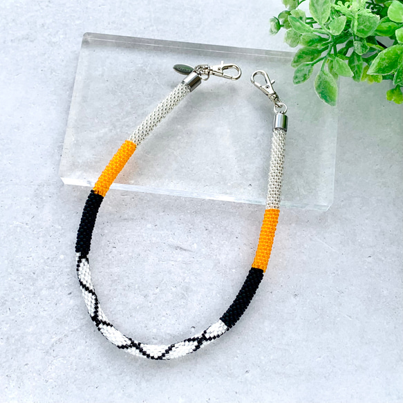 マルチストラップ[corn snake]:ビーズストラップ スマホストラップ