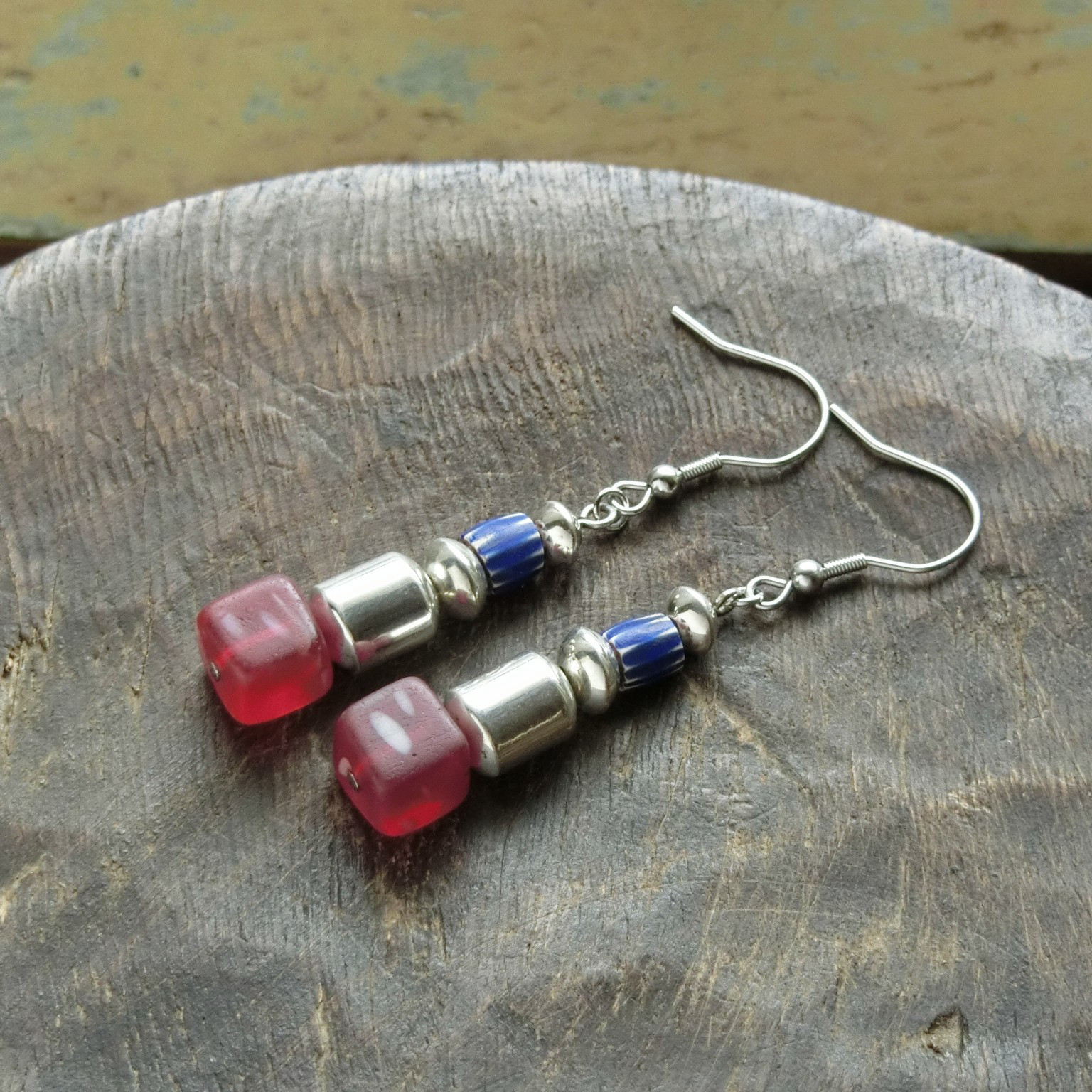 ナバホパール･シェブロン･ボヘミアンビーズのピアス／イヤリング