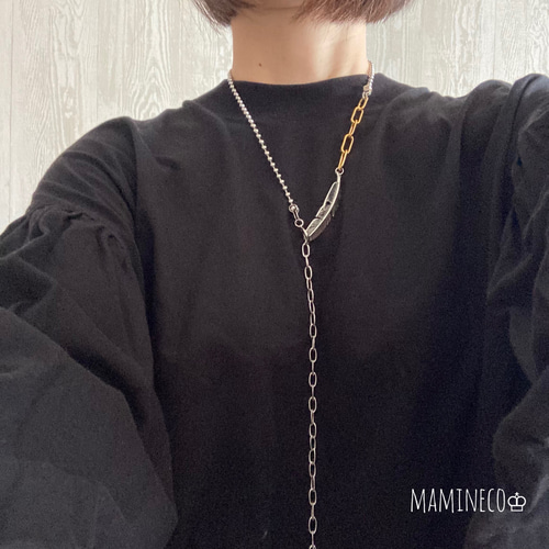 ロングチェーンマンテルネックレス フェザーモチーフ付き マルチ