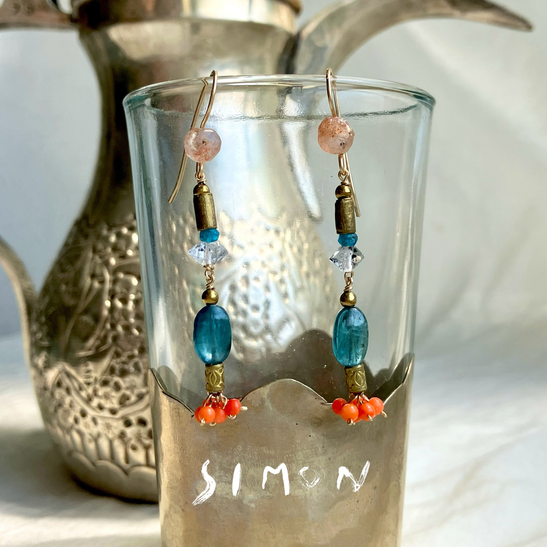 Nefertari　ネフェルタリ　K１４gfフックピアス　金具変更可　１点もの