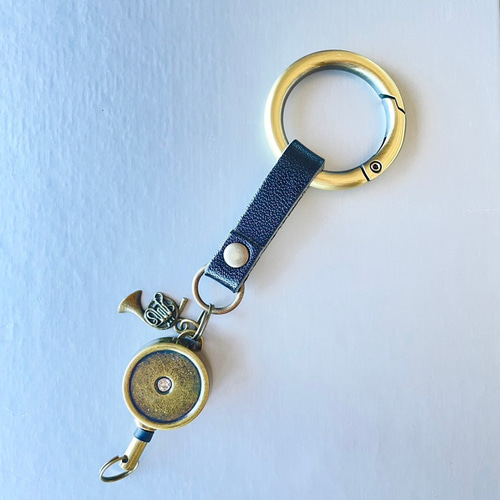 本革キーホルダー【ホルン】リールキー付 牛革 キーホルダー GD 通販
