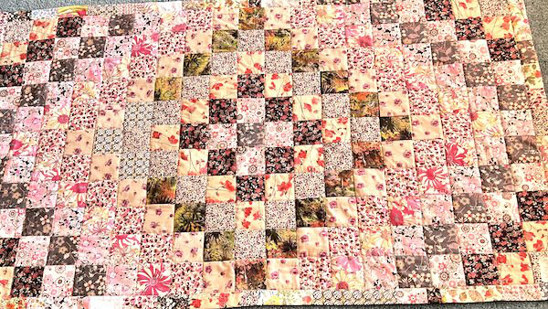 creema限定、リバティーパッチ、ラウンドワールド、秋色タペストリー１点物