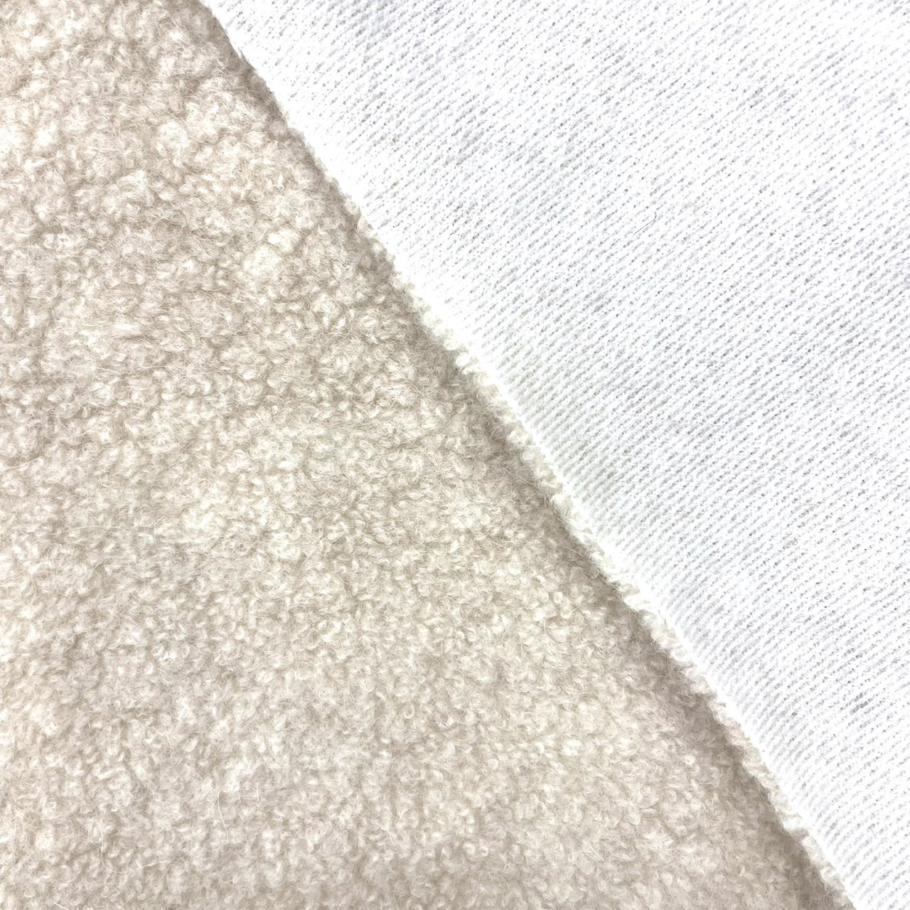 極美品 BALLSEY イタリア 高級生地 アンゴラ ニット ポンチョ フーディ アンゴラ混／ヒップ丈／日本製】ニットプルオーバー（ニット