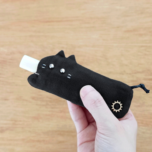 ﾄﾞｰｿﾞﾆｬ/ ネコchiのリップケース 黒 ブラック. 猫ねこ リップポーチ