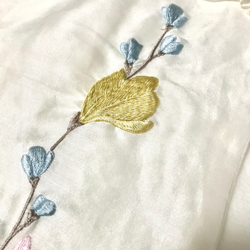 伝統工芸横振り刺繍 大判刺繍花 パステルカラー 花柄 トートバッグ