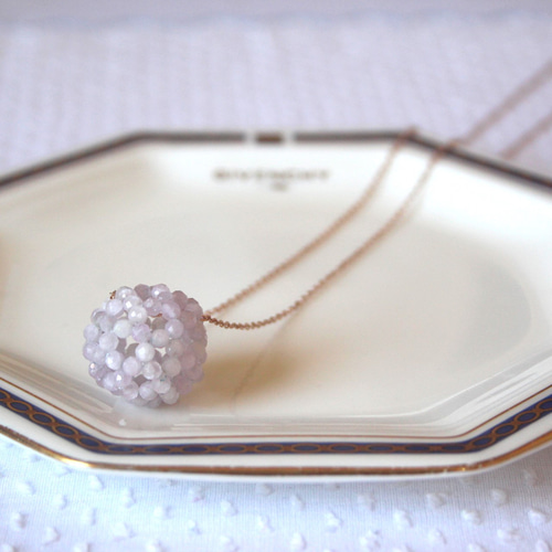 9月の誕生石)フラーレンネックレス 3mmクンツァイト(ラウンドカット