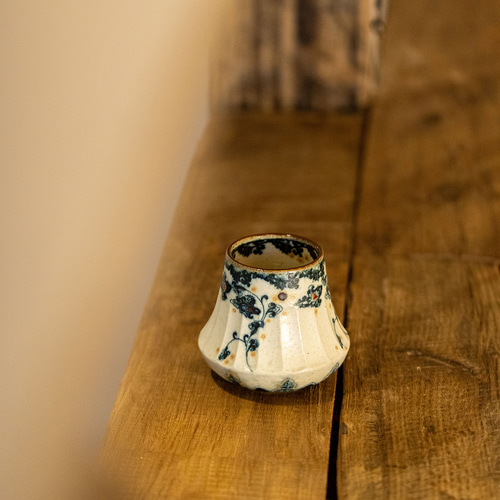 詩瓷集 中国で人気のハンドメイド陶器 景徳鎮手描きの青花磁器 ザクロ