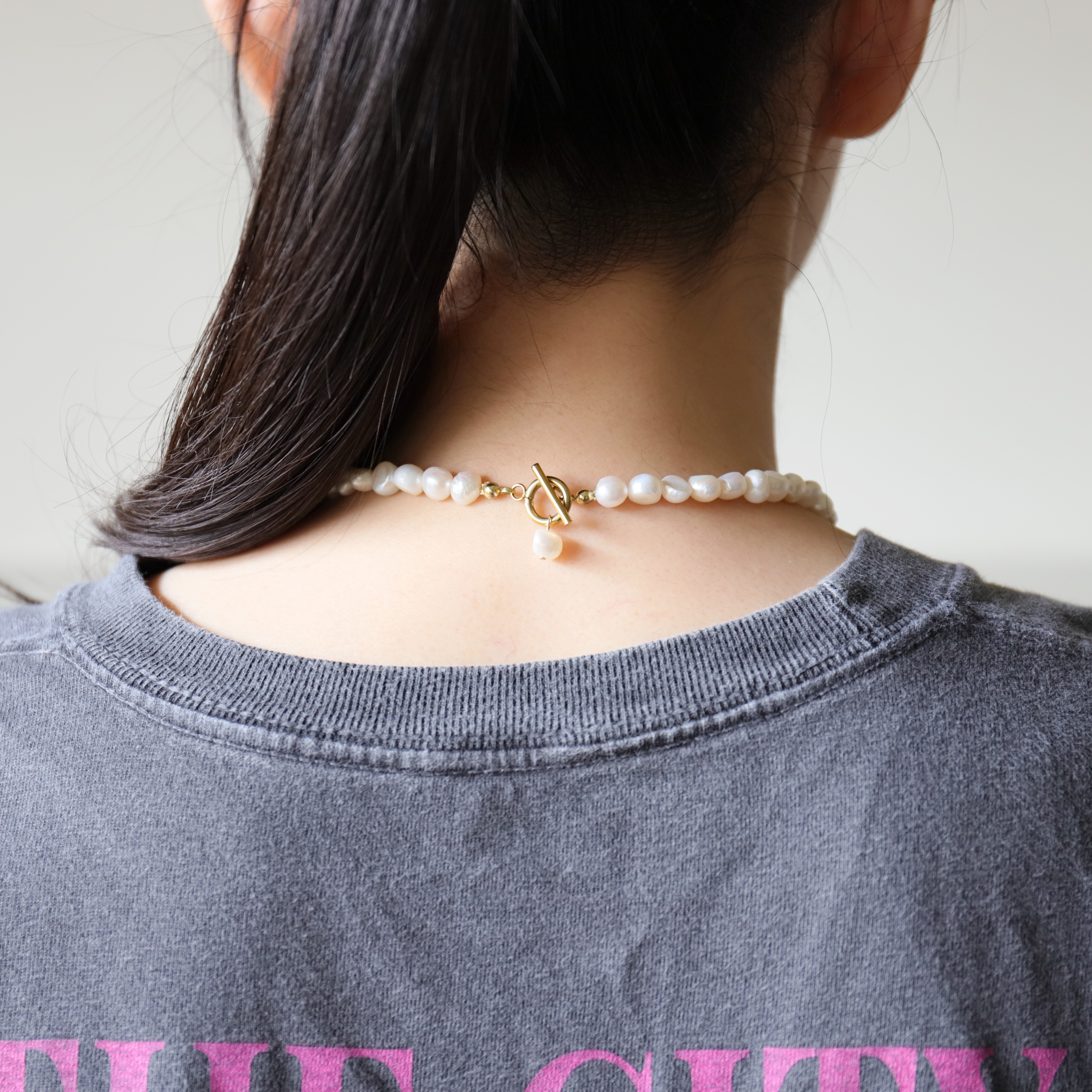 付けっぱなしOK！サージカルステンレス製　淡水パールフルネックレス(3色)+チェーンネックレス２点セット(#1179)