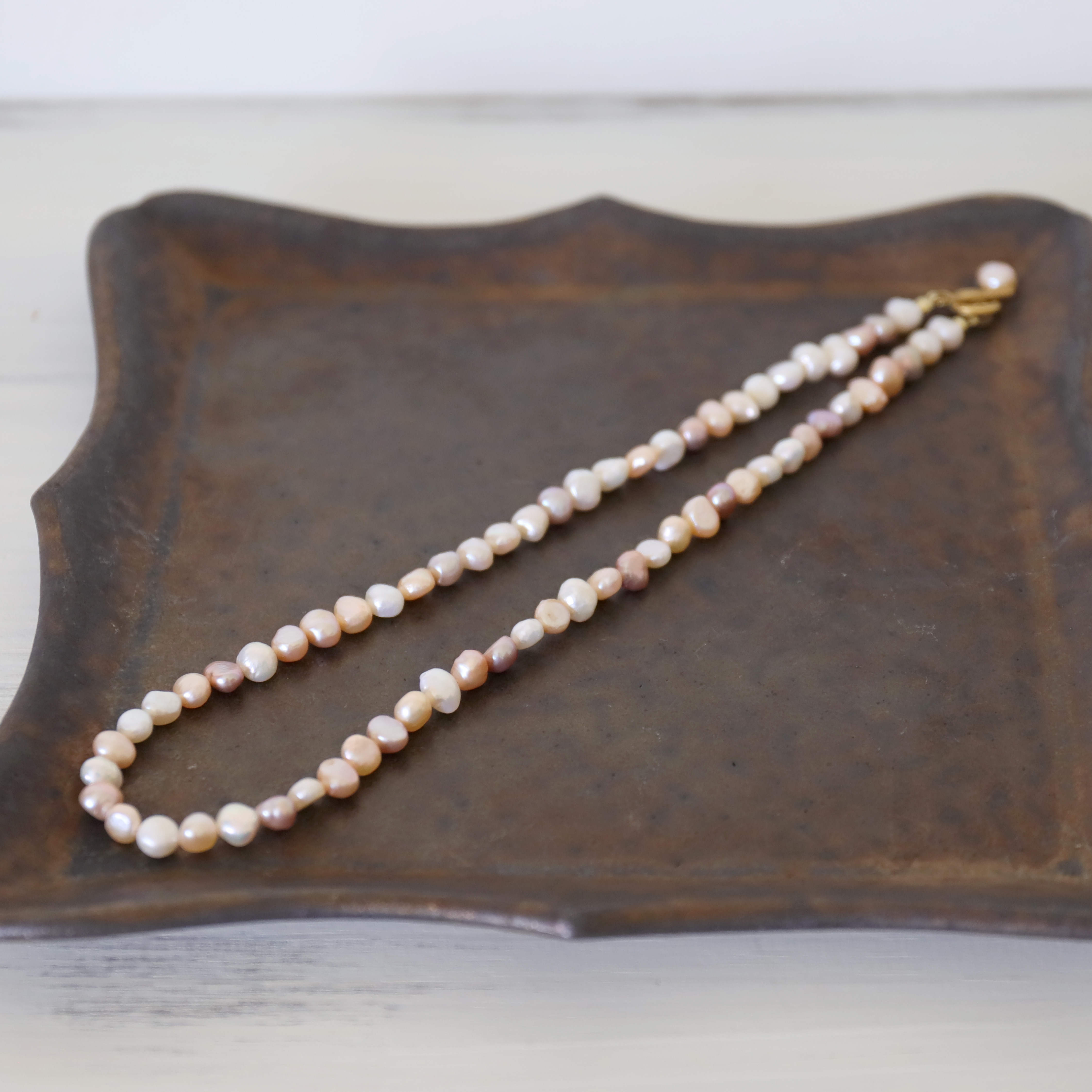 付けっぱなしOK！サージカルステンレス製　淡水パールフルネックレス(3色)+チェーンネックレス２点セット(#1179)