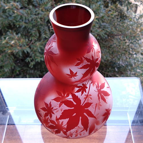 秋風」花器 ひょうたん型 紅葉 赤 サンドブラスト 一輪挿し・花瓶