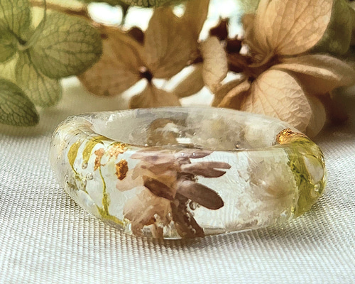 ラチュラルガーデン レジンリング ドライフラワーハンドメイド 秋 指輪