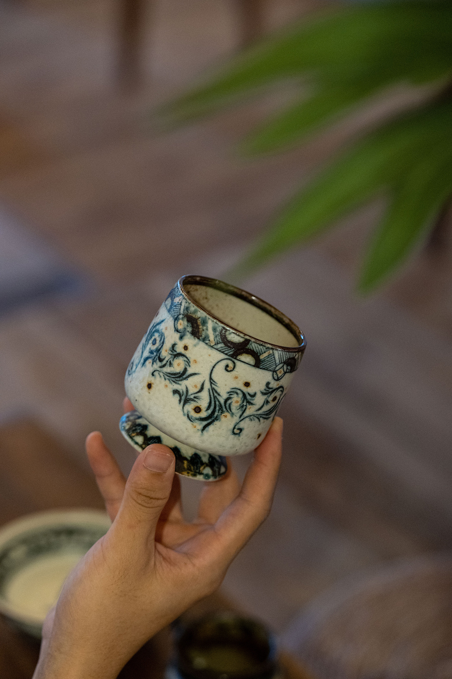 唐物 酒盅青花磁器カップ　元青花　明　清　景徳鎮　現状渡し 中国景徳鎮 染付 青花 カップ & ソーサー 5客 蛍手 透かし 茶器