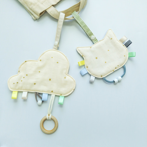 木製リング付きカシャカシャおもちゃ【cloud☁︎︎】 おもちゃ・人形