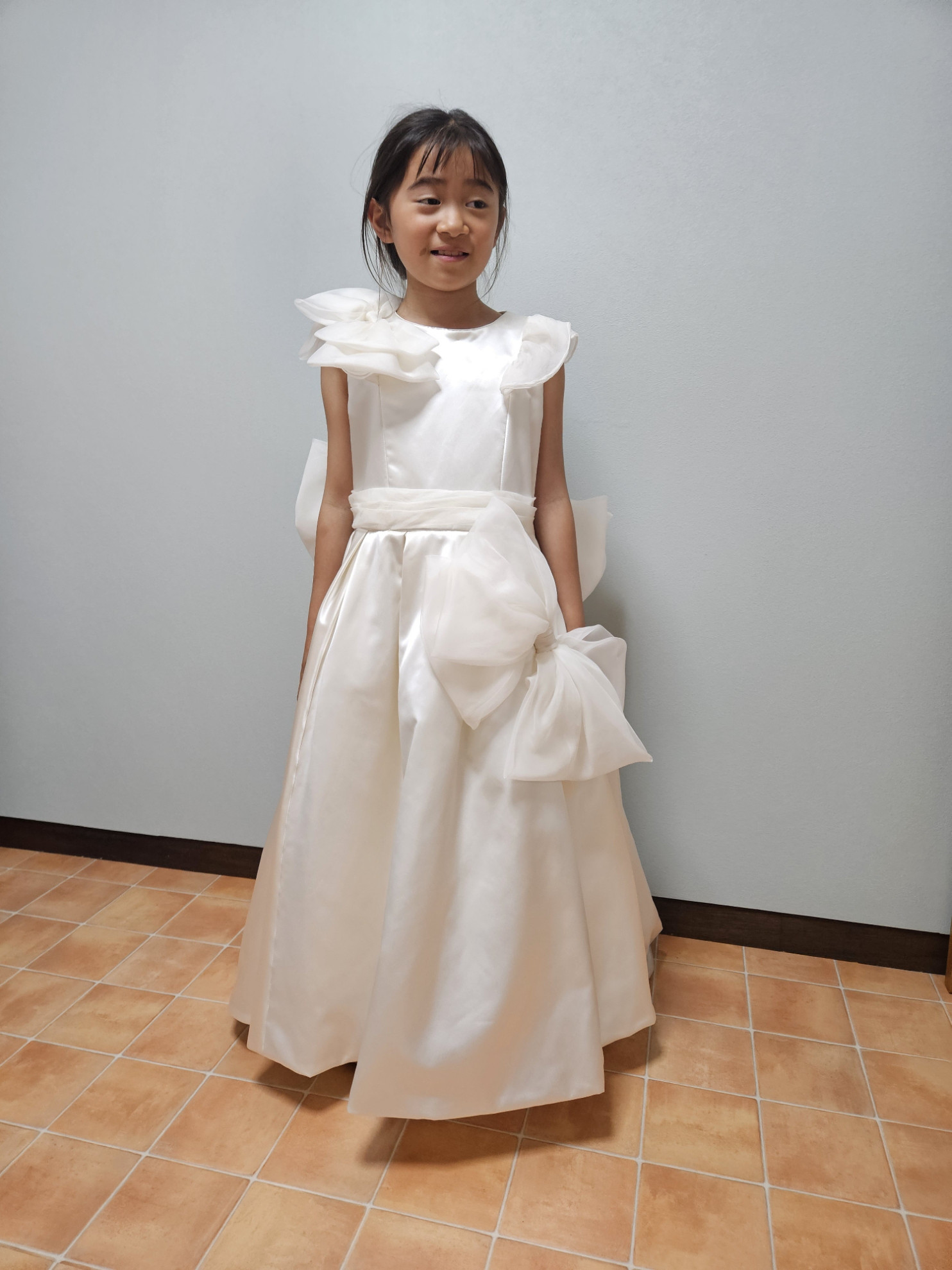 子どもドレス 140cm サテン サテンオーガンジーリボン、フリル