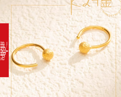 MIZUKIで購入したフープピアス　つや消しゴールド MIZUKI ミズキ フープ ピアス - メルカリ