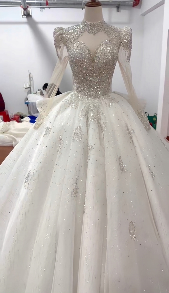 アナベル　ホルターネック　ラメ　ロングドレス アナベル ホルターネック ラメ ロングドレス 憧れのドレス！豪華