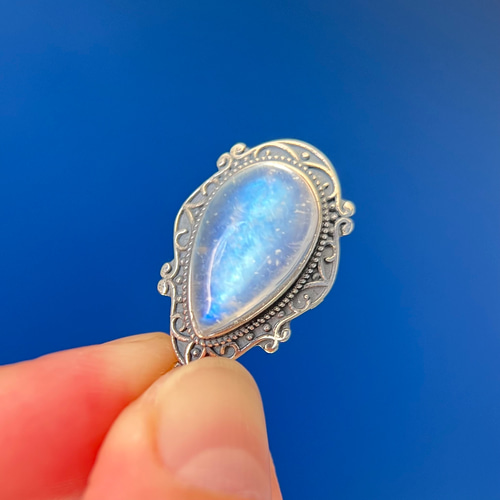 イギリス発送 トップグレード ブルームーンストーン ドロップ