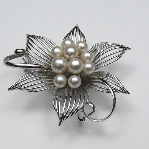 アコヤ本真珠ブローチ 超ボリューム 約4.5-6.0m日本産あこやベビー