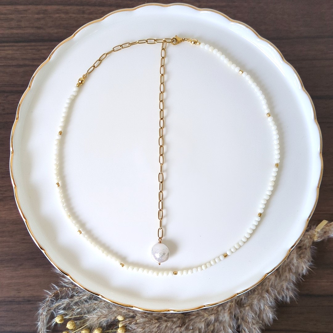 4WAYネックレス/天然ホワイトコーラル(白サンゴ) ×ゴールドメタル＆天然ケシパール 4,588円