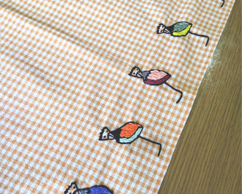 ハシビロコウの手刺繍ランチョンマット ランチョンマット スワン工房