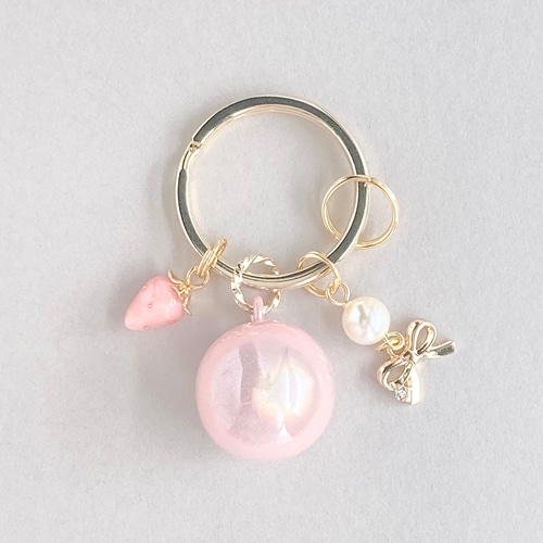 キーホルダー  タッセル  キラキラ  鈴付き⭐️⭐️ハンドメイド 鈴 キーホルダー silver製 | iichi 日々の暮らしを心地よくする