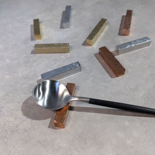 銅槌目加工箸置き 箸・箸置き brass&copper 通販 18273106