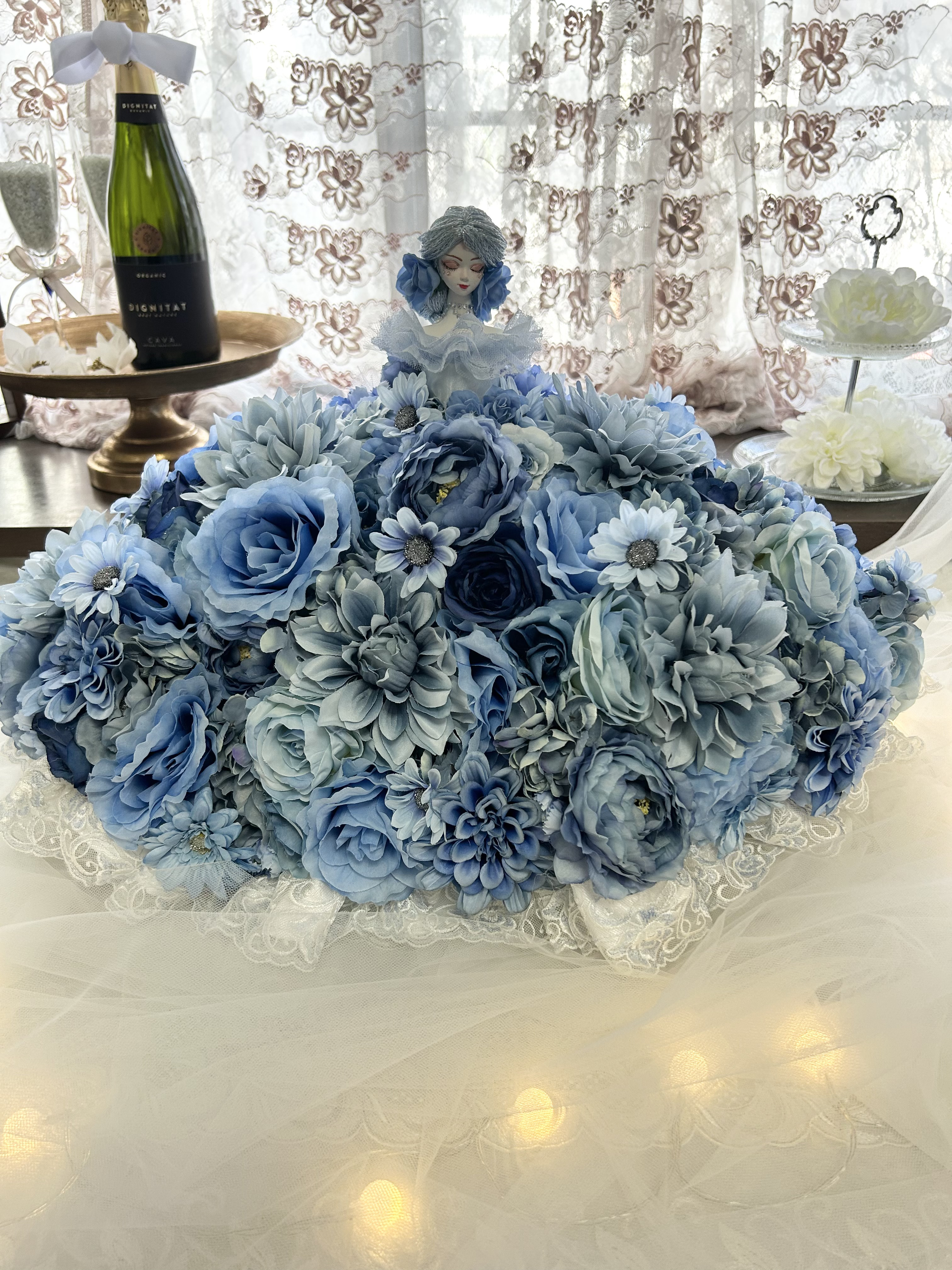 ウェルカムドール　ウェルカムスペース　ウエディングギフト　ウエディングトルソードレス　アーティフィッシャルフラワー