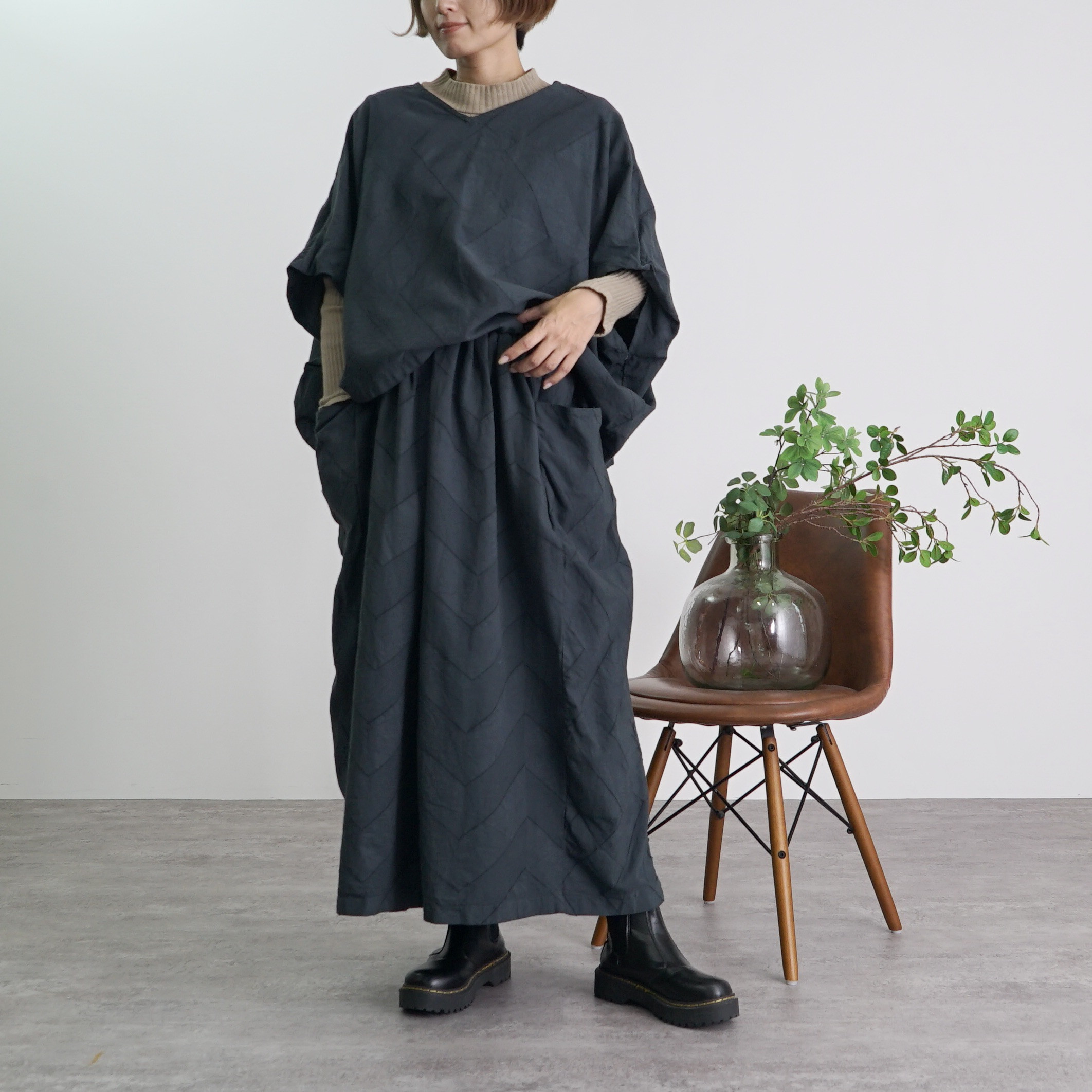 【セットアップ】ギザギザヤマTシャツ＋スカート/ブラック/ジャガード三河織物