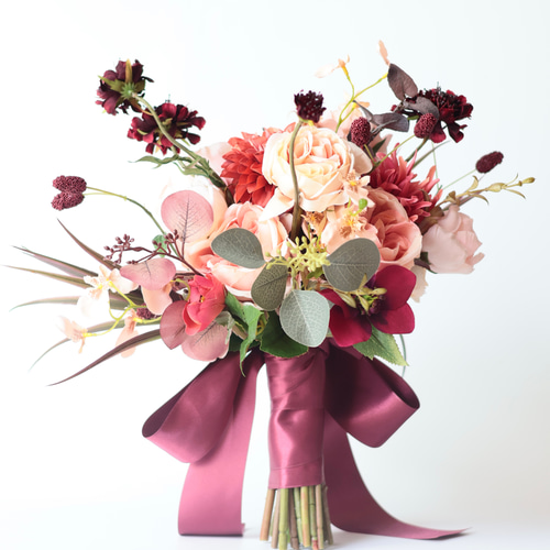 秋のバラを束ねたウェディングブーケ（アーティフィシャルフラワー