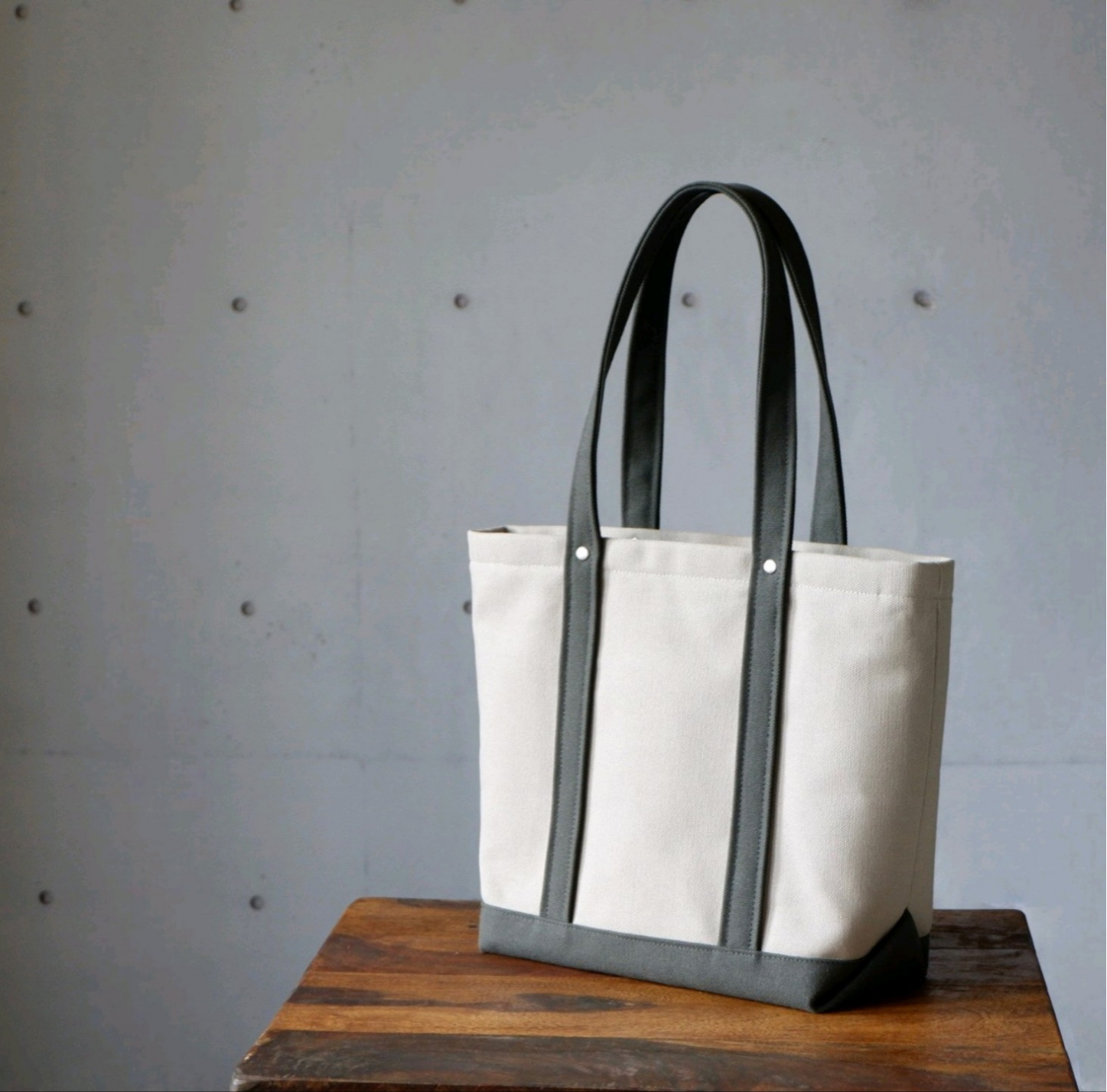 いつものきれいめトート/Ｍ◇アイスグレー×チャコール