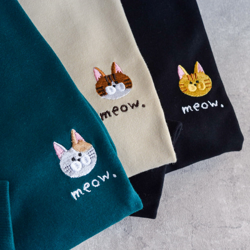 在庫限りSALE】選べる猫29種！刺繍ロングスリーブTシャツ 名入れ