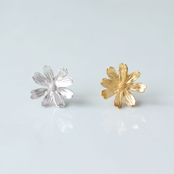 波斯菊耳釘 第4張的照片