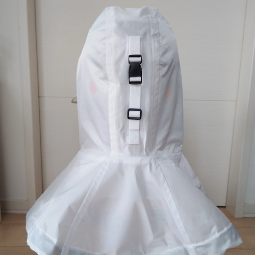 お歳暮 のし 再再販】フード型レインハット・ヘルメット用レインハット（白 ウェア