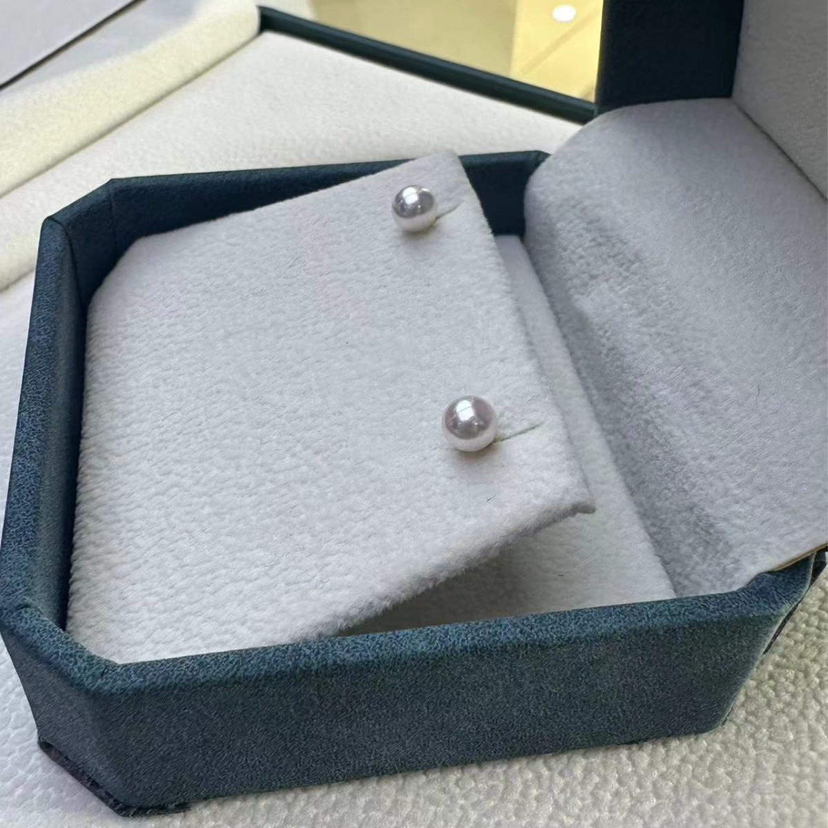 K18ゴールドパールピアス レディースピアス両耳4-5mmアコヤ真珠結婚記念ギフト　ハンドメイドアクセサリー