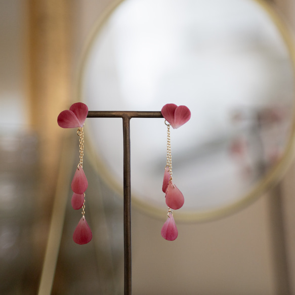 花びらハート ピアス/イヤリング / ボルドー 2枚目の画像