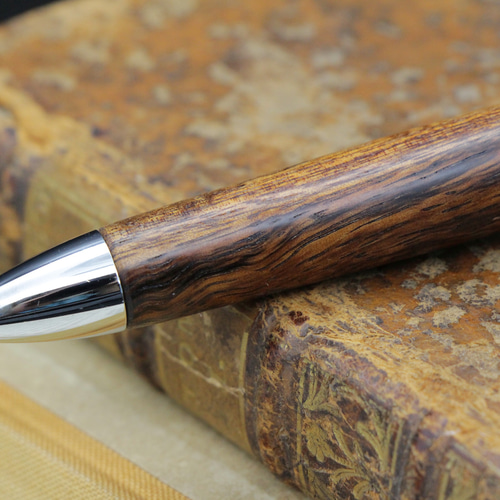 カーリーハワイアンコア万年筆 ハワイアンコア(極上)カーリー