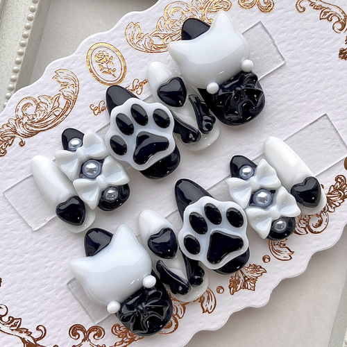 3dネイルパーツ オーダー ネイル  肉球 猫 白猫 黒猫 ミニ  ネイルパーツ 3dネイルパーツ オーダー ネイル 肉球 猫 白猫 黒猫 ミニ ネイルパーツ 3d