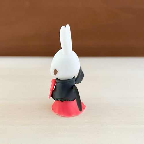 ノワール・ラパン 悪魔な黒羽ウサギ【うさぎ ウサギ 悪魔 かわいい