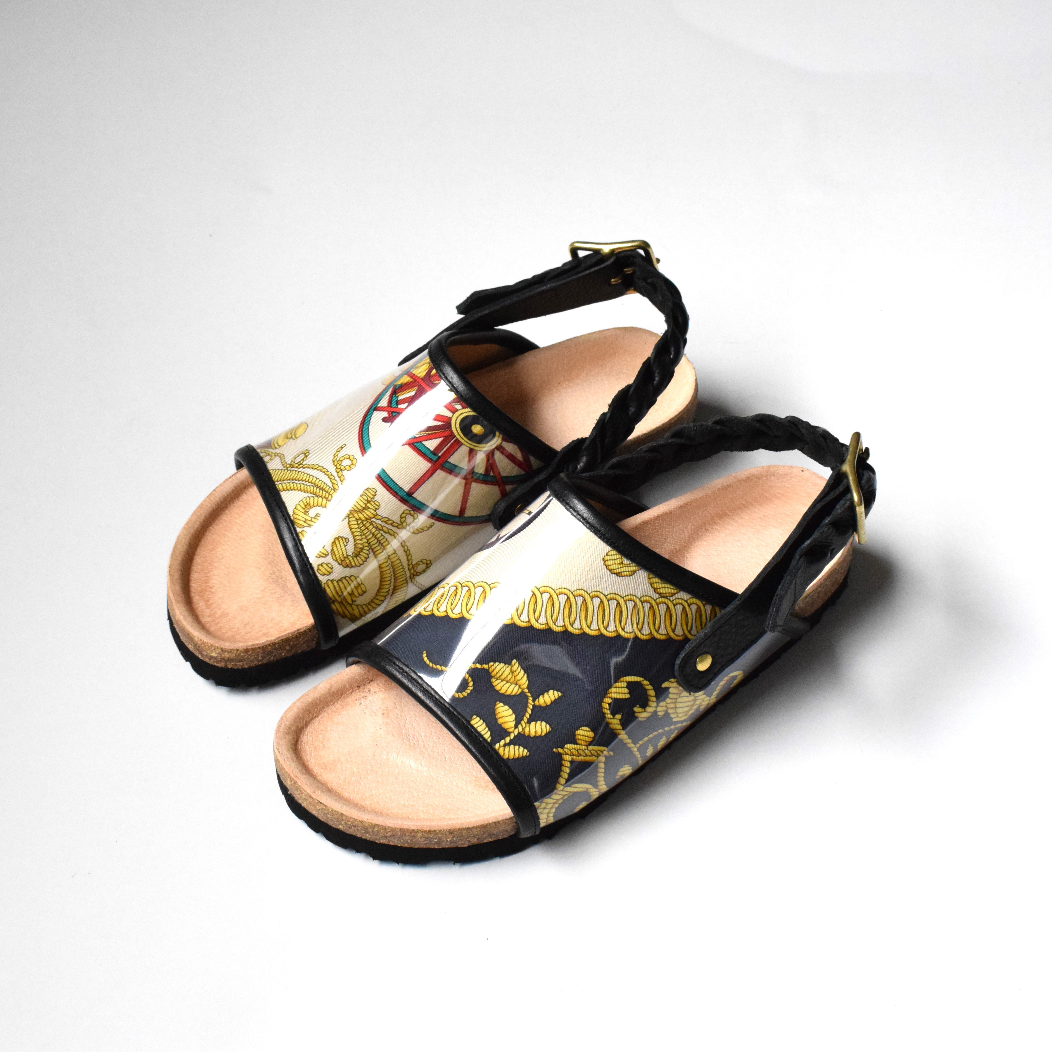 【一点物】　ヴィンテージスカーフサンダル　【DELPHICA】